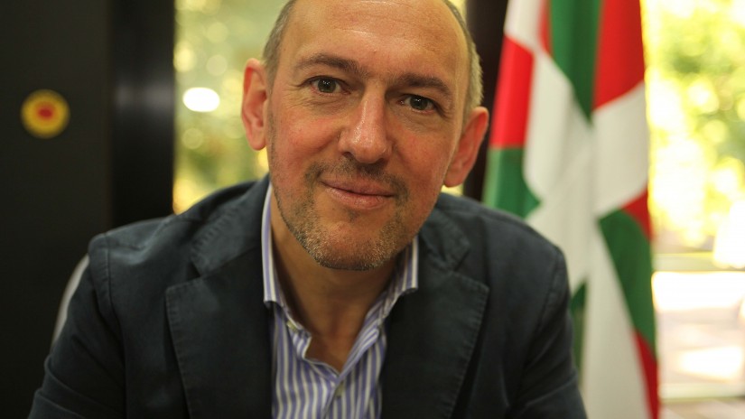 EAJ-PNV SE COMPROMETE A SEGUIR TRABAJANDO POR ARABA, DESDE UNA OPOSICIÓN  CRÍTICA Y CONSTRUTIVA