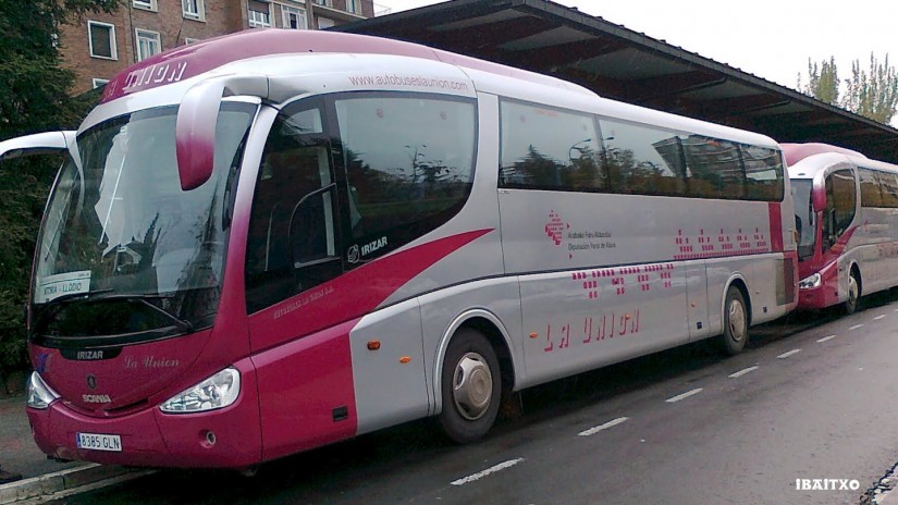 “Cuadrillas, Ayuntamientos y Juntas Administrativas se quejan de una pérdida de la calidad del servicio de transporte que parece tener su origen en el deseo exclusivo del Gobierno Foral del Partido Popular de abaratar costes” Ramiro González, portavoz de EAJ-PNV