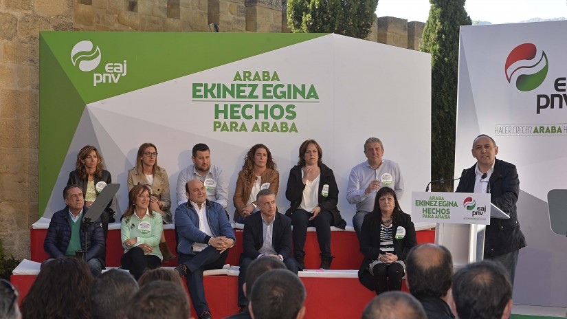 Ramiro González acusa a Rajoy de acudir a Gasteiz “solo para defender la unidad de España” y a EH Bildu de “ocultar su plan de implantar el ‘puerta a puerta‘ en Araba”