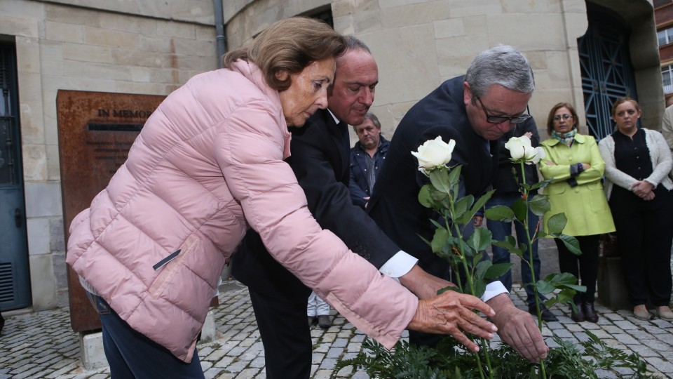 Homenaje a Teodoro Olarte y a todas las personas represaliadas por la dictadura franquista en Álava. 