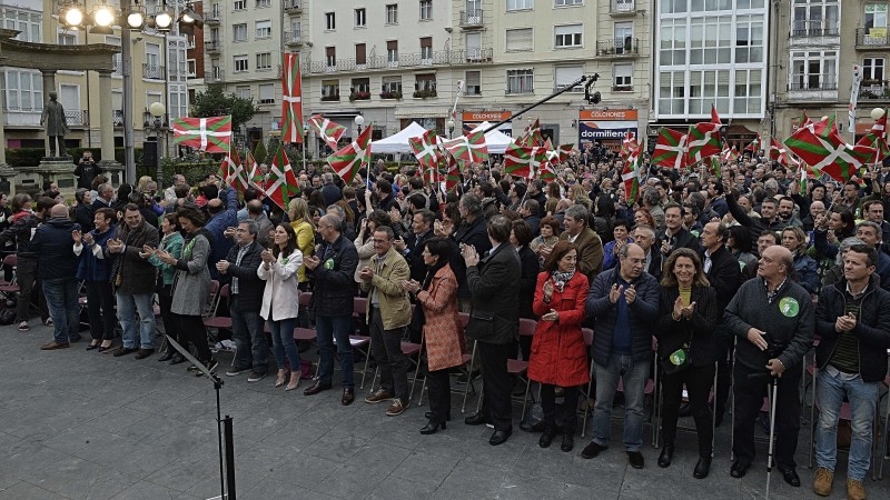 20150516 Mitin en Vitoria-Gasteiz