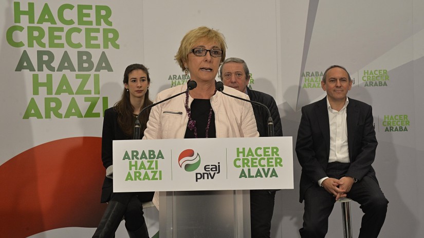 Izaskun Moyua es nombrada portavoz de EAJ-PNV en las Juntas Generales de Álava Izaskun Moyua es nombrada portavoz de EAJ-PNV en las Juntas Generales de Álava