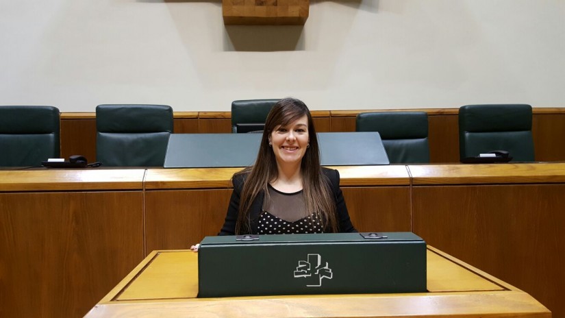 Rakel Molina, nueva parlamentaria de EAJ-PNV en sustitución de Almudena Otaola Rakel Molina, nueva parlamentaria de EAJ-PNV en sustitución de Almudena Otaola