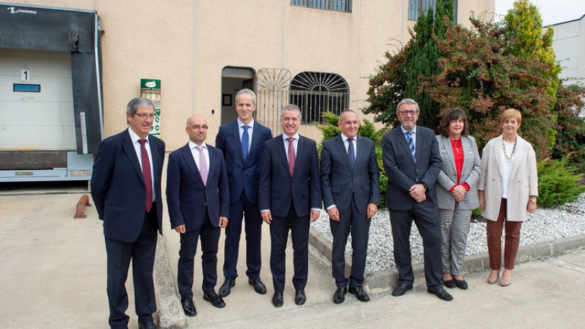 El Lehendakari aboga por un modelo de colaboración basado en el trabajo conjunto y la inversión con visión de futuro El Lehendakari aboga por un modelo de colaboración basado en el trabajo conjunto y la inversión con visión de futuro