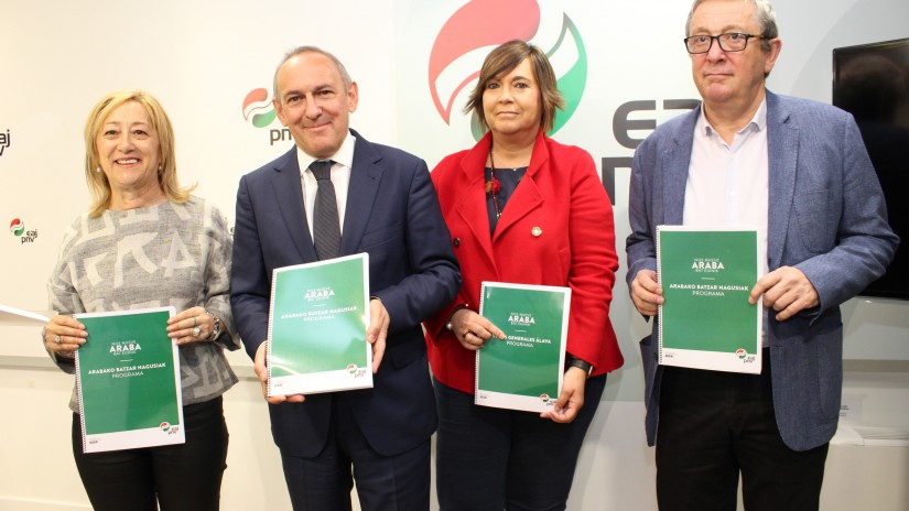Ramiro González presenta 370 iniciativas para lograr una Álava innovadora, de vanguardia y líder en calidad de vida Ramiro González presenta 370 iniciativas para lograr una Álava innovadora, de vanguardia y líder en calidad de vida