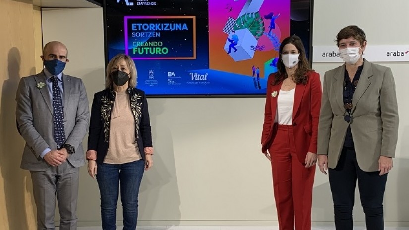 Alava Emprende lanza su edición 2021 visualizando el potencial de las personas emprendedoras y premiando los proyectos que propongan salidas más transformadoras a la actual crisis Alava Emprende lanza su edición 2021 visualizando el potencial de las personas emprendedoras y premiando los proyectos que propongan salidas más transformadoras a la actual crisis
